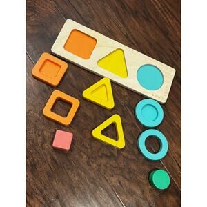Lovevery Wooden Montessori Shape Puzzle Stacker Toddler 18-24 Months Toy READ